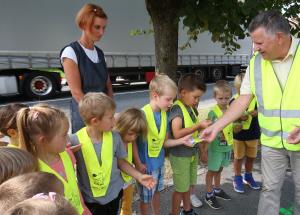 EVROPSKI TEDEN MOBILNOSTI POHOD Z OTROKI  15  FOTO ARHIV VRTCA